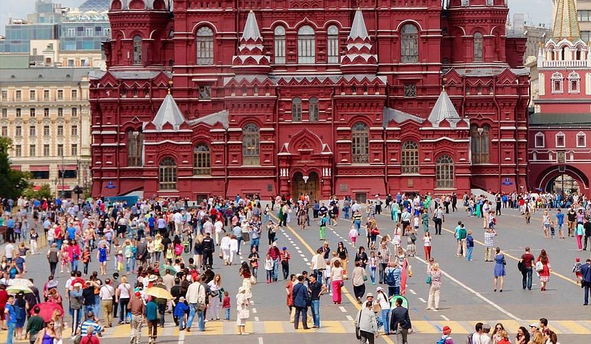 Иностранные туристы стали чаще приезжать в Россию-Новости туризма в России и мире