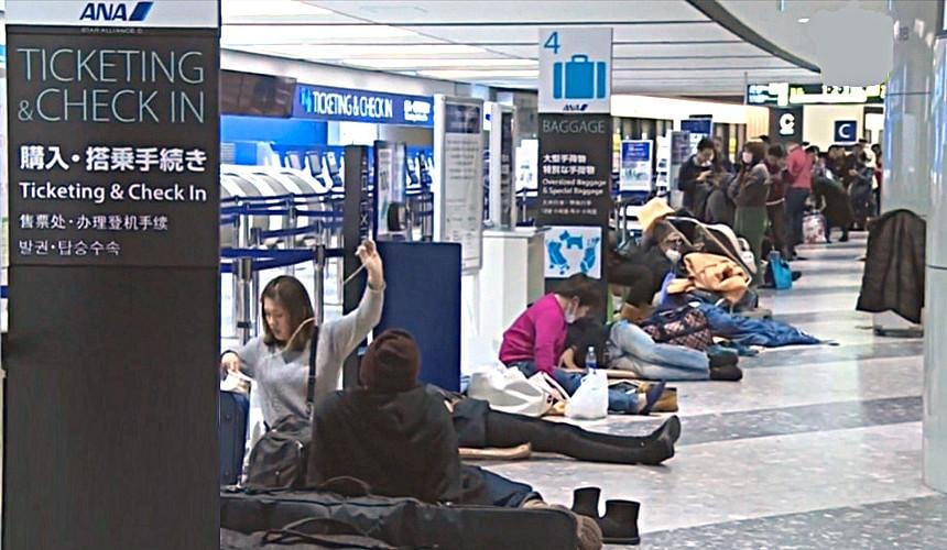 Из-за тайфуна российские туристы застряли в аэропорту Токио-Новости туризма в России и мире