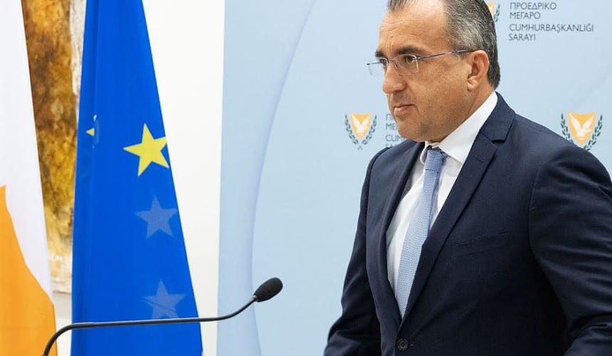Кипр снова ужесточает правила въезда в страну-Новости туризма в России и мире
